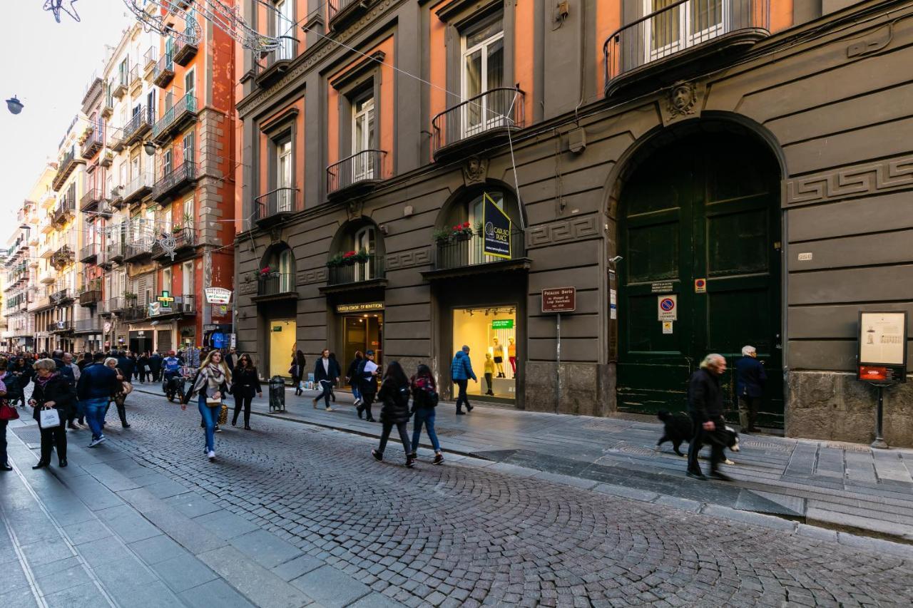 Appartamento A Palazzo Berio Naples Luaran gambar